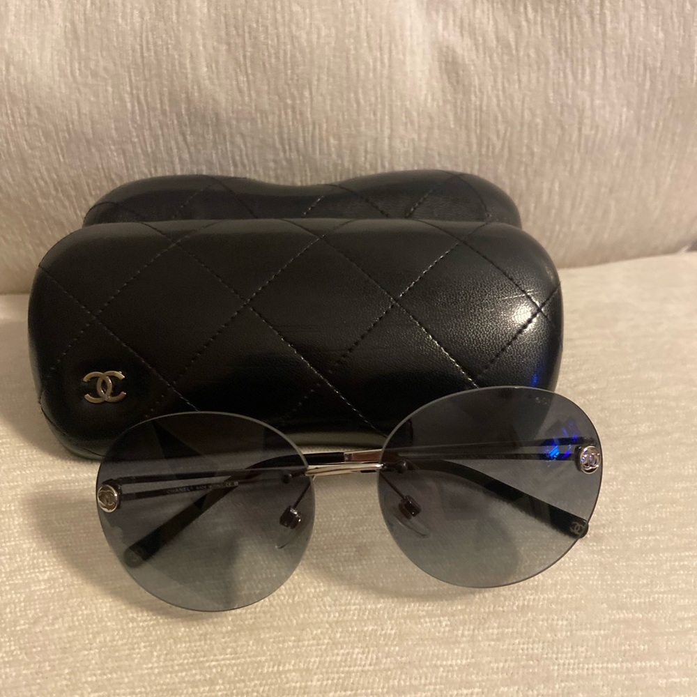 CHANEL Silver and Black Rimless Sunglasses